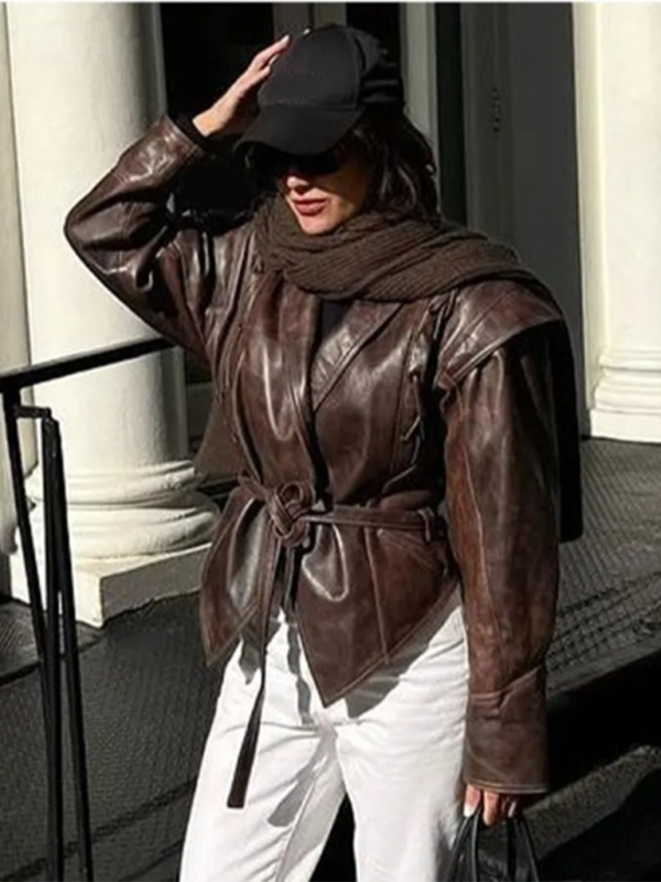 Ladies new embroidered sleeveless vest/trousers