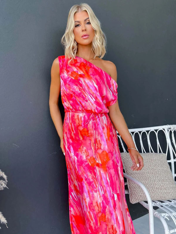 Rose red sleeveless printed dress with slit hem