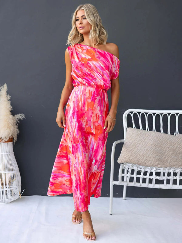 Rose red sleeveless printed dress with slit hem