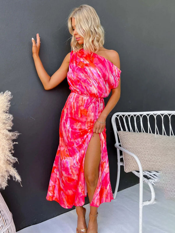 Rose red sleeveless printed dress with slit hem